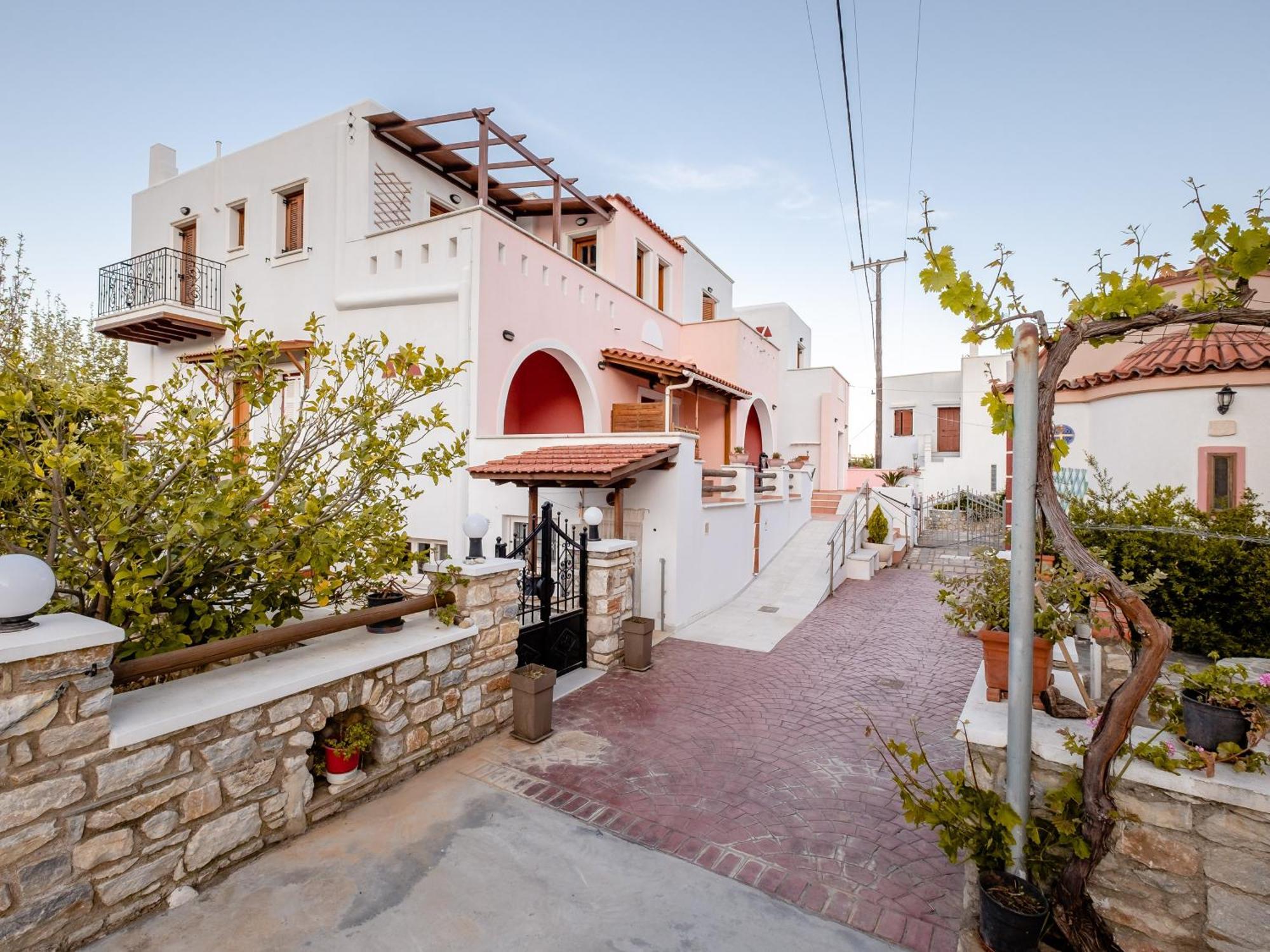 Cozy & Peaceful Apartment In Chalki Khalkíon Eksteriør bilde